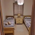 Seabreeze Waterfront Flat *