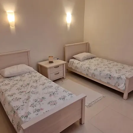 Seabreeze Waterfront Flat Zebbug (Gozo)