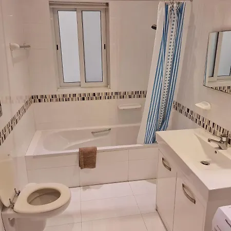 Seabreeze Waterfront Flat