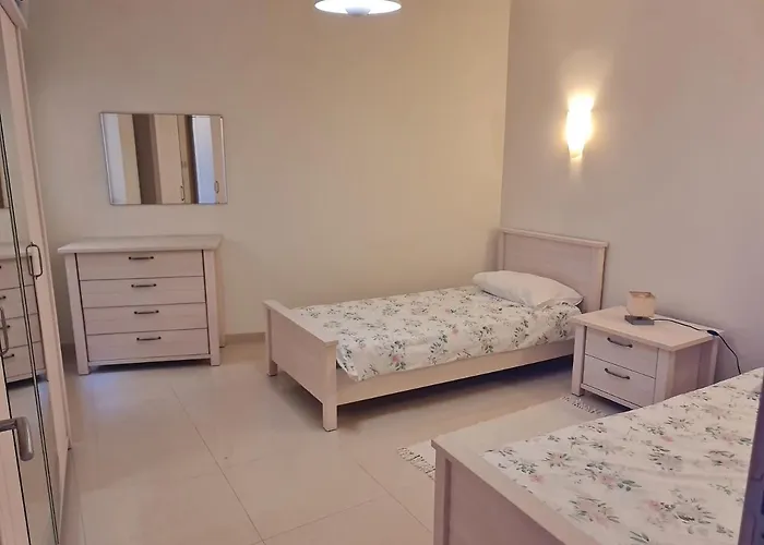 Seabreeze Waterfront Flat * Zebbug (Gozo)