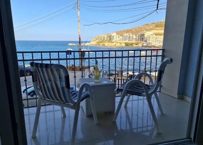 Seabreeze Waterfront Flat * Zebbug (Gozo)